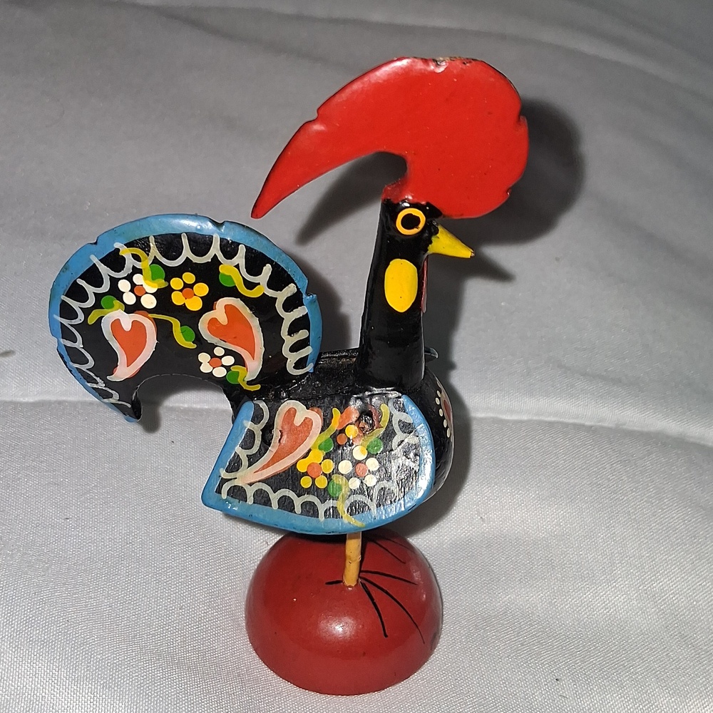 Wooden Rooster - Picture 2 of 8